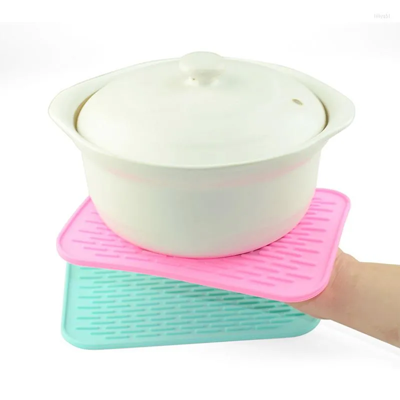 Rectangle Heat Resistant Mat Silicone Non-slip Kitchen Trivet Pot Pan  Holder Pad