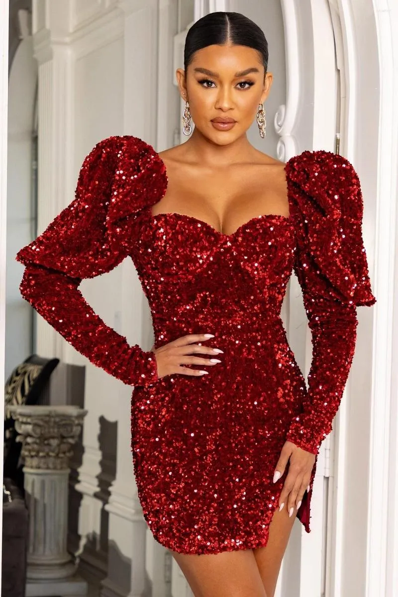 Robes décontractées Sequin Backless Pad Bubble Sleeve Party Femmes Robe Cou À Lacets Club Taille Haute Split Couleur Unie