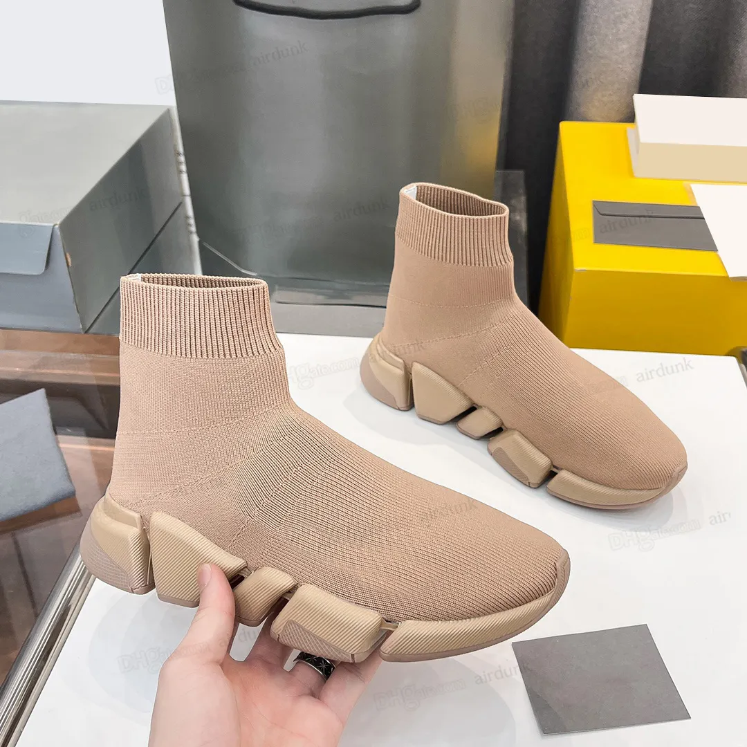 2023 سرعات 2.0 منصة الأحذية أحذية رياضية للرجال مصمم Tripler Paris Socks Boots Black White Blue Light Sliver Brown Ruby Beige Pink K