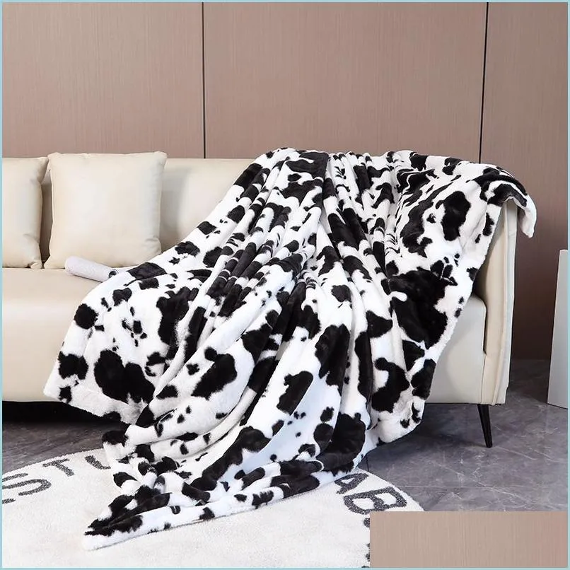 Blankets Adorable Milk Pattern Blanket Soft And Comfortable Childrens Warm Lovely Bedding Drop Delivery Home Garden Textiles Dhwrn