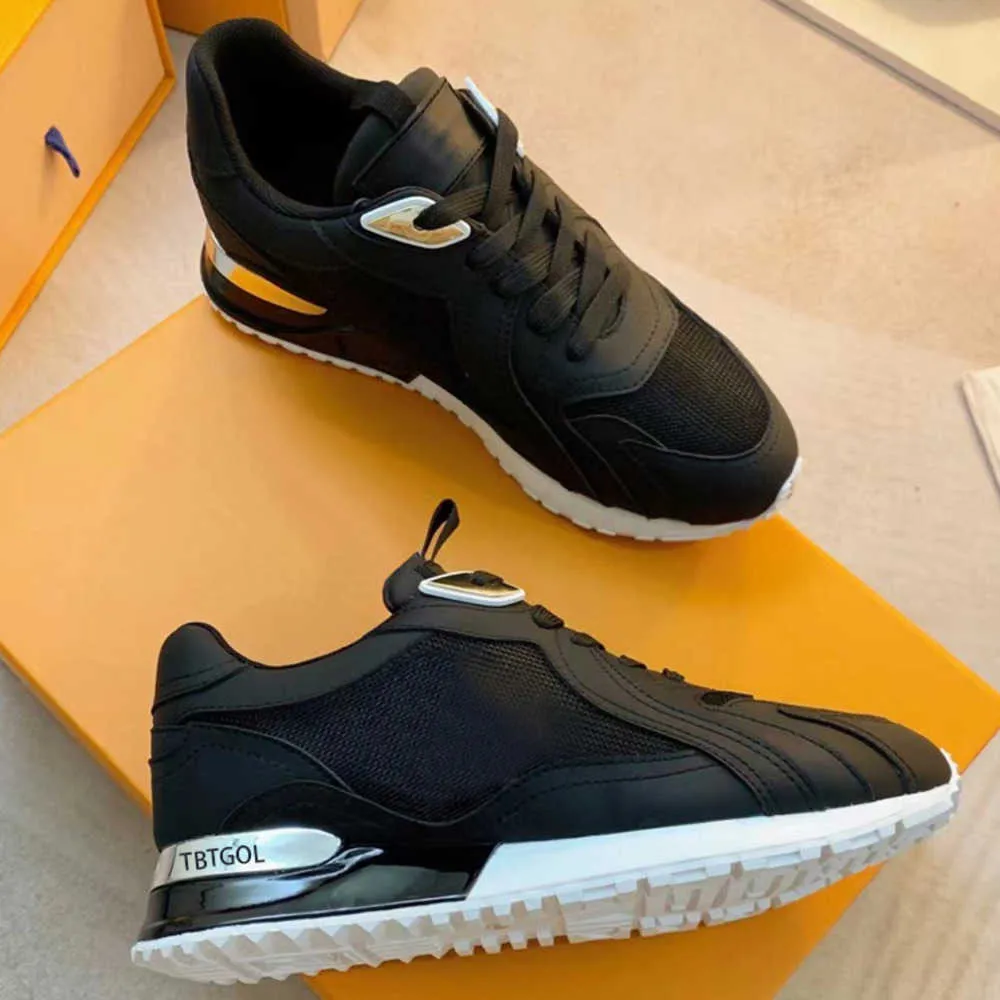 Hommes RUN AWAY Baskets Baskets de sport Chaussures décontractées Designer Femme Luxe Baskets en cuir véritable Semelle extérieure en caoutchouc Sneaker Couleur mixte Chaussures plates avec boîte NO12