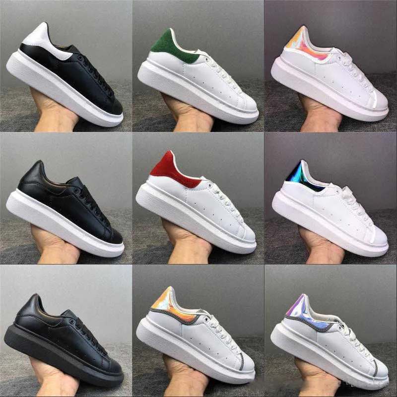 Outdoor Uomo Triple Scarpe firmate Platform Sneakers University Blue Chaussures Runnings Sport Donna Luxurys Scarpe DuNks Low des Chaussures U6O3