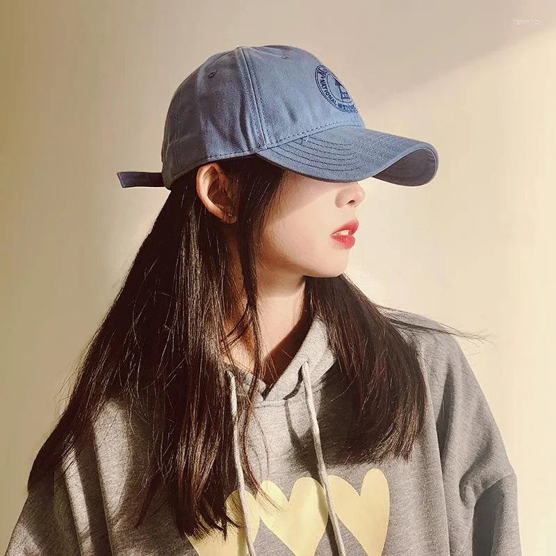 Boll Caps 2022 Spring Embroidered Baseball Cap Women's Korean Version of the Tide Brand Ins Peaked Justerbar storlek Gray Blue Hat