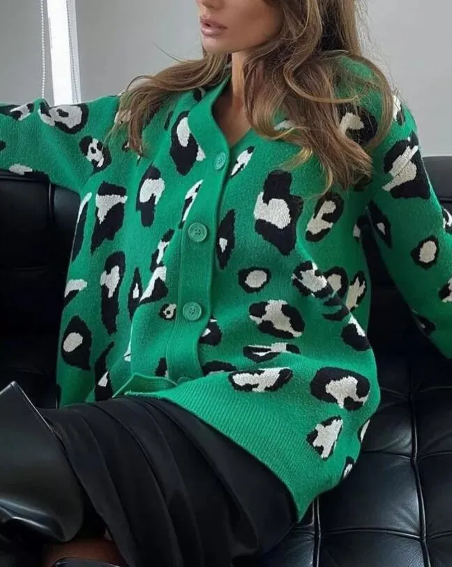 Pulls pour femmes hiver Beige imprimé léopard Cardigan avec boutons veste surdimensionnée ample vert épais chaud tricoté Cardigan pour les femmes 2022