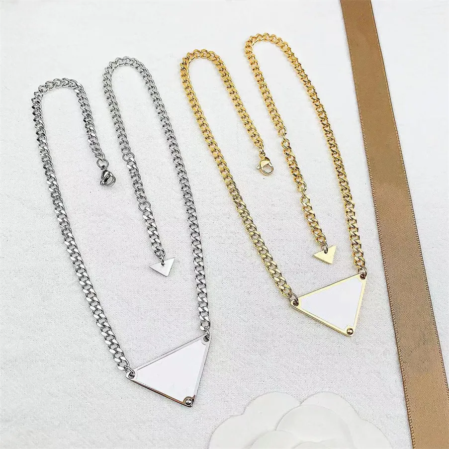 Luxurious Fashion Design Necklace Stainless Steel Necklaces Couples Pendants Personalized Designer Jewelry Wedding Party Jewellery Gold Pendant For Women
