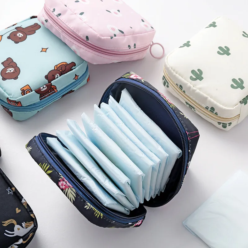 Kobiety Tampon Storage Bag Wodoodporne mini -sanitarne toalety na serwetki Podróżować torebkę kosmetyczną Makijaż Kabel danych LXL1503