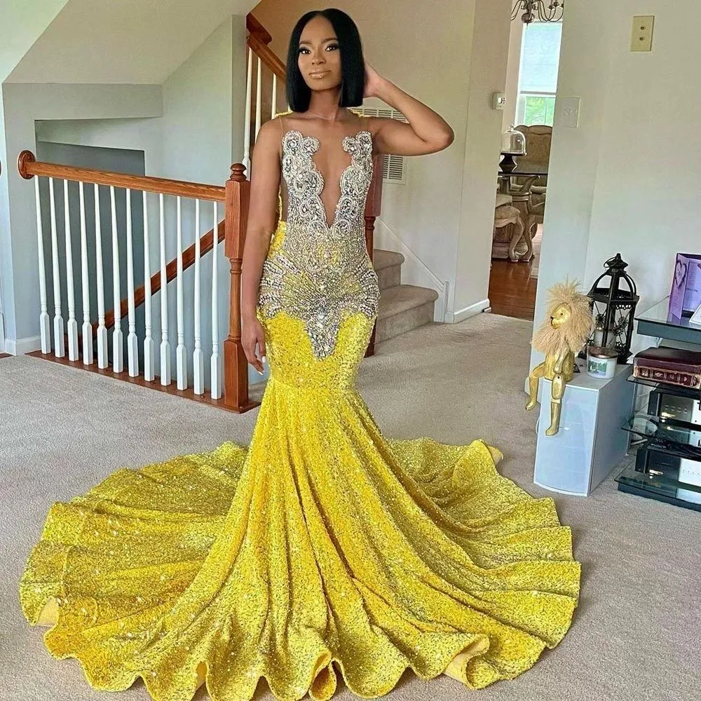 Sparking Yellow Sequined Mermaid Evening Dresses Beaded Crystals Prom Gown Sweep Train Black Girls Graduation Party Vestodos 2023