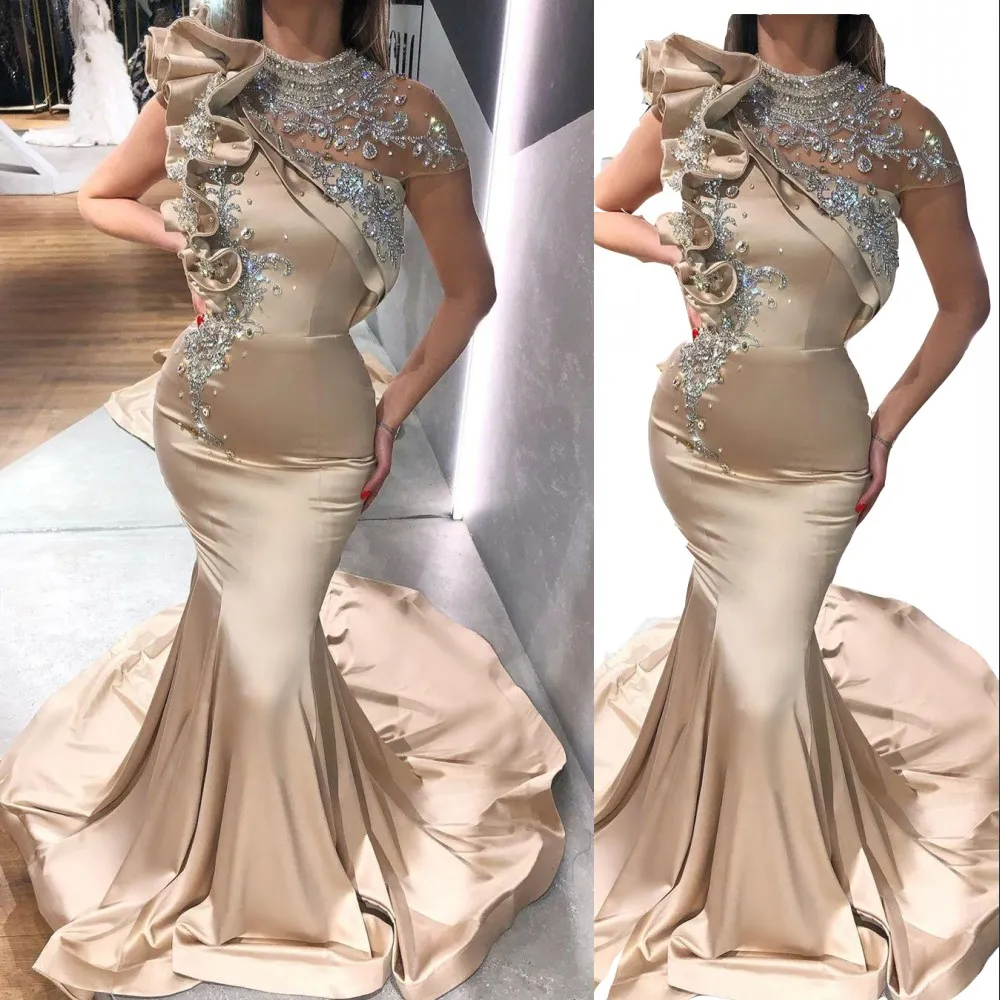 Mermaid/Trumpet Satin Off Shoulder Sweetheart Prom Dresses Ruched Bodice Maxi Evening Gowns with Sweep Train