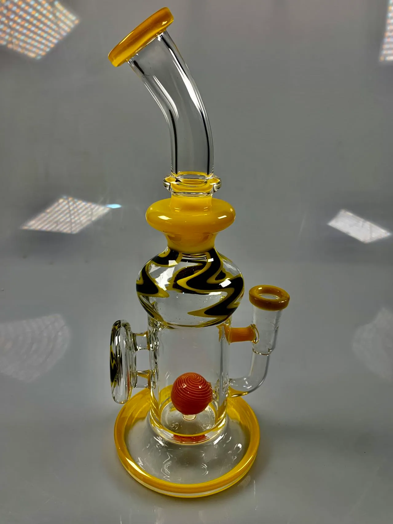 Gravity Bong Honeycomb Glassphone R￶kningstillbeh￶r Hokahs Cakebelt Ash Catchers Oil Burner Pipe Glass Fume Hookah Beaker Recycler Bongs 9,8 tum i h￶jd