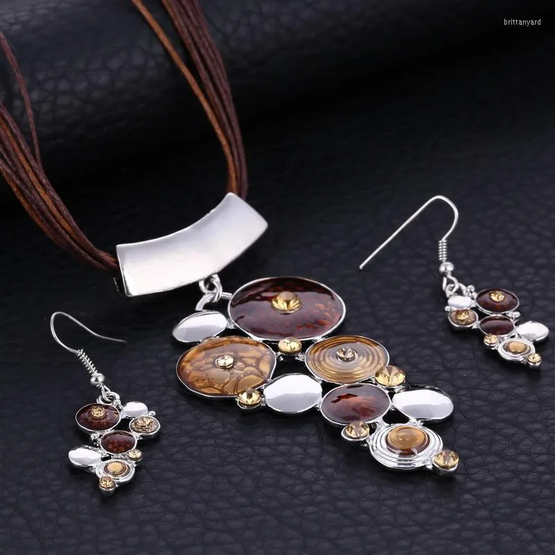 Серьги ожерелья устанавливают модную бохо для женщин искусственные каменные эмалевые наборы заявления драгоценных украшений