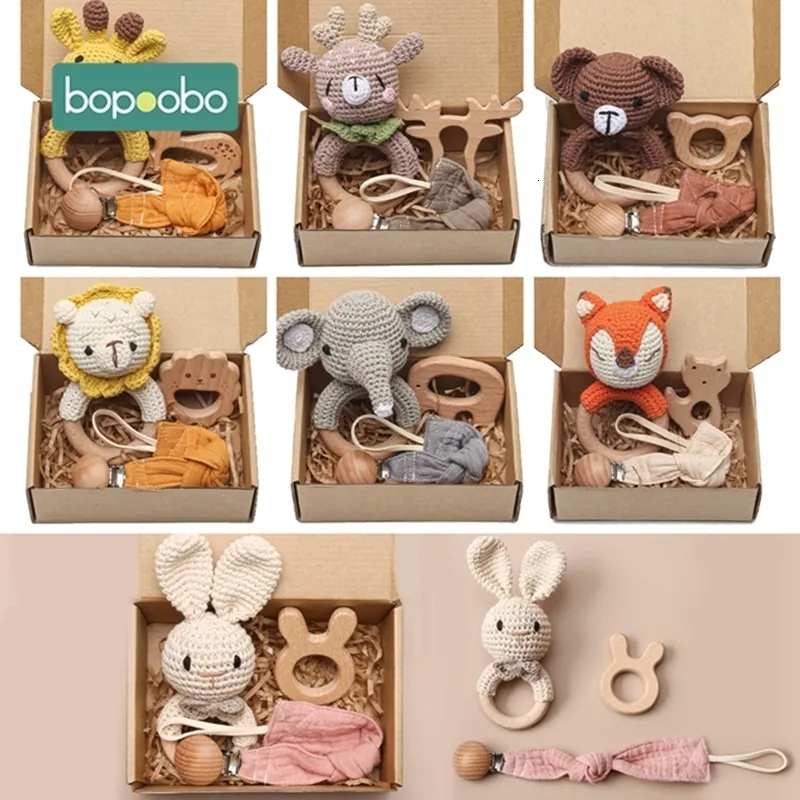 Baby Teethers Toys Bopoobo 3PCS5PCS Crochet Bunny Rattle Animal Beech Wood Pacifier Chain For born 221119