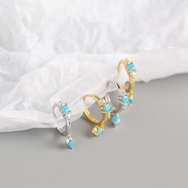 Boucles d'oreilles créoles pour femmes, petite pierre CZ bleue, cristal brillant, petit Huggie, cerceaux tendance, charmante boucle d'oreille, accessoire de perçage, cadeaux