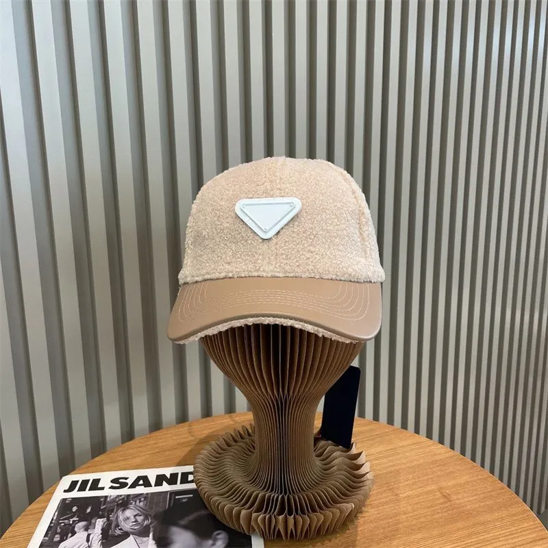디자이너 삼각형 모자 럭셔리 농구 모자 여성 남성 테디 카스 퀴트 모자 겨울 모자 보닛 비니 피트 버킷 모자 모자 2211191D