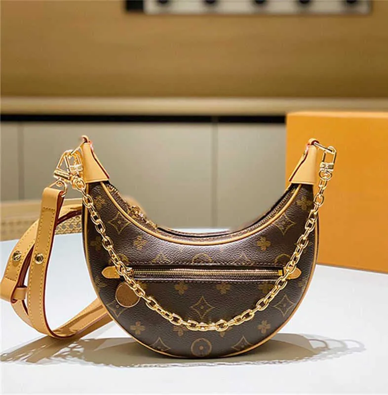 Women Designer Bags Half Moon Axillary Handbag Shoulder Crescent Loop Luxury Purses Vintage Monograms Chain Underarm Baguette Bag Printed