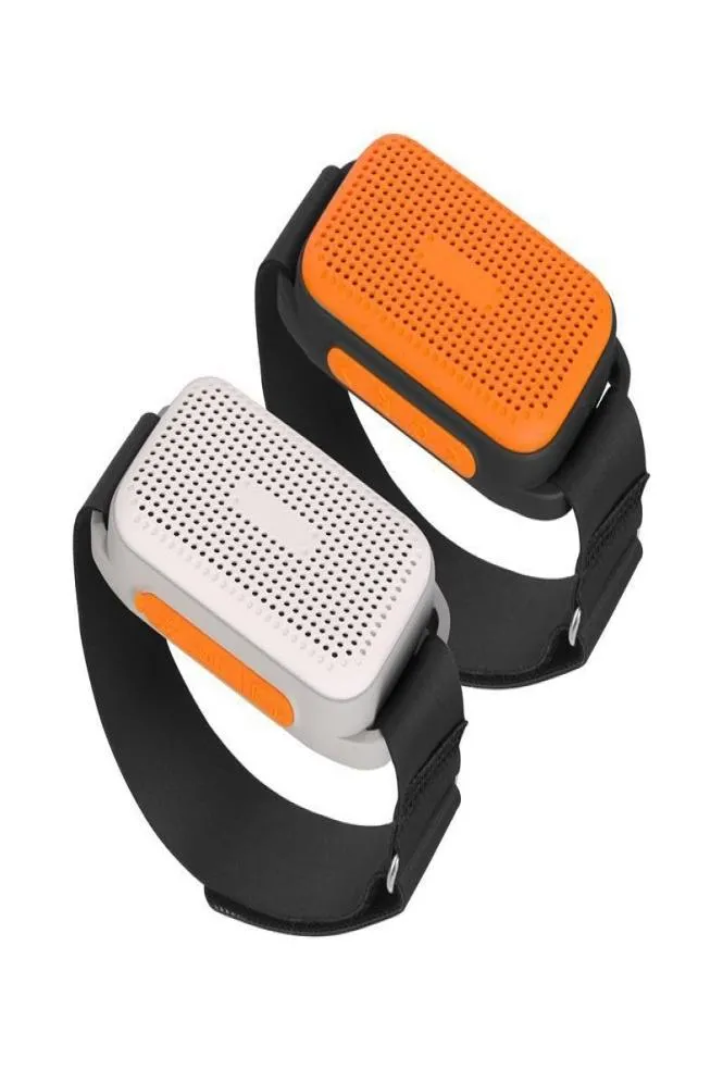 Sports running speaker Bracelet self pographing TF Card portable plugin card wireless Bluetooth audio U6 subwoofer