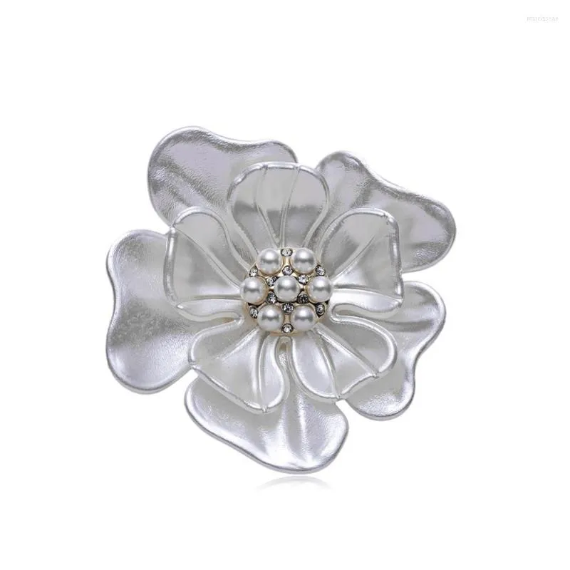 Brosches 2022 Camellia Flower Brooch Pins Plant for Women Fashion Wedding Party Jewelry Elegant Girls Gifts