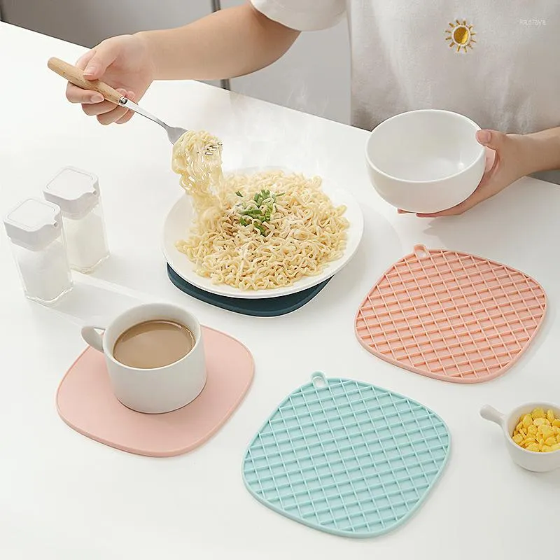 Tapetes de mesa Placemat tapete resistente ao calor resistente à prova d'água não deslizamento Pote de maconha almofada de protetora de proteger os acessórios da cozinha da ferramenta