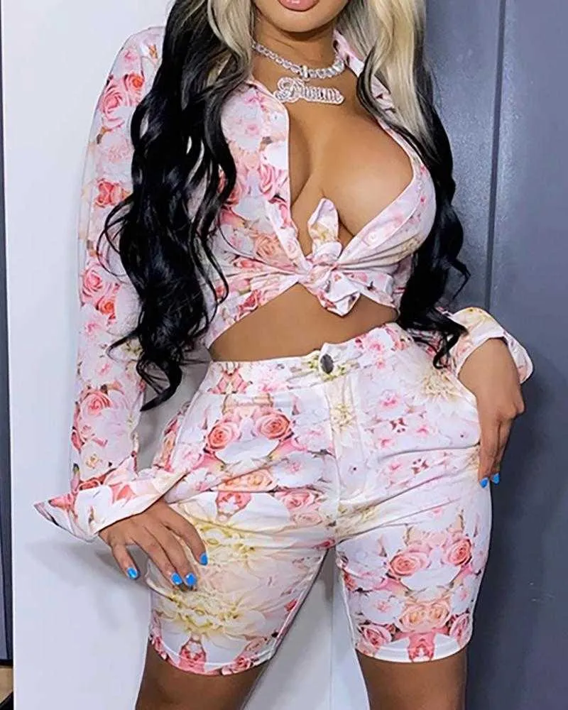 Women's Two Piece Pants 2021 Summer Fashion Turn Down Collar Floral Print Pink Buttoned Shirts 2piece Set Women Matching Sets Pocket Design Shorts Suits T221012
