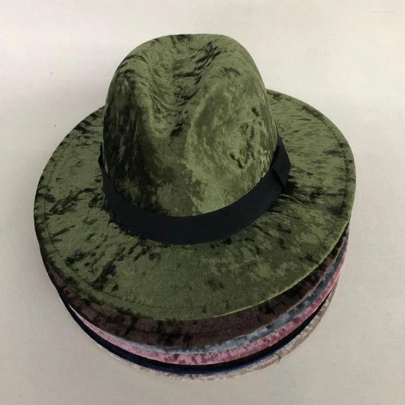 Boinas simples unisex plano borde de oro terciopelo fieltro jazz sombreros fedora hombres mujeres leopardo grano de cuero decoración trilby panamá formal