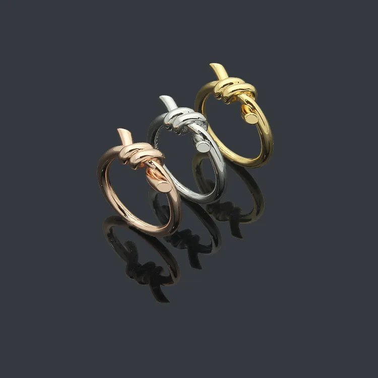 Womens Knot glad oppervlak Ringen Designer Sieraden heren Ring goud/zilverachtig/roségoud Volledig merk als huwelijkskerstcadeau