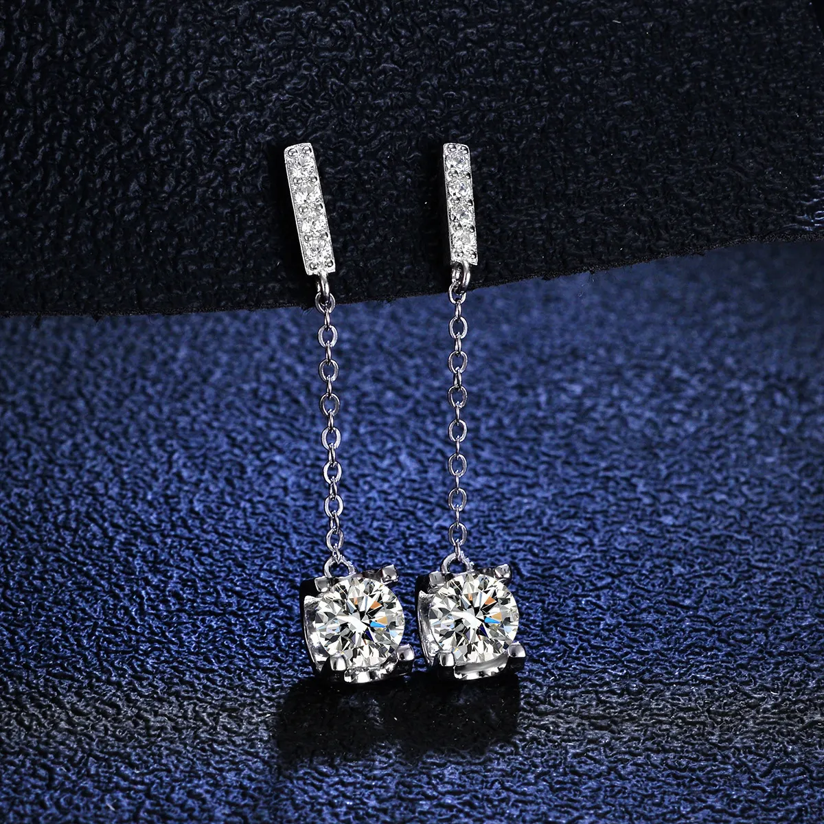 Charm 925 silverörhängen hänge diamant för kvinnor 4 klo enkelt temperament frans fina smycken 221119