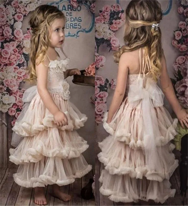 Blush Pink Boho Flower Girl Dresses Tiered Ruffle Tulle Spaghetti Straps Party Pageant Gowns Formell slitage med Big Bow Back9926123