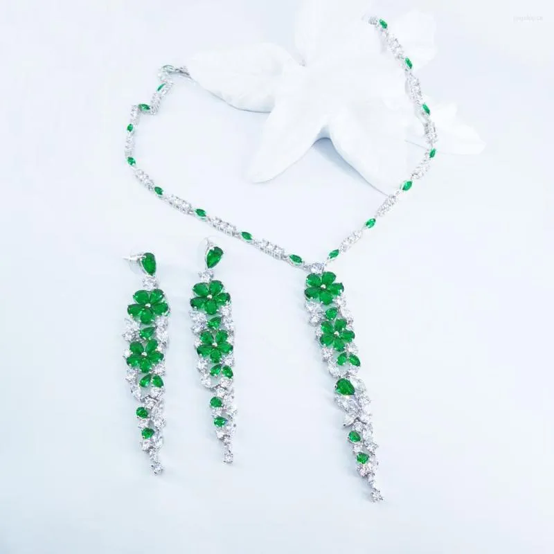 Collana Orecchini Set MODA Romantico V Stile Rosso VERDE Zircone Orecchino Matrimonio Sposa Banchetto Abito formale Gioielli