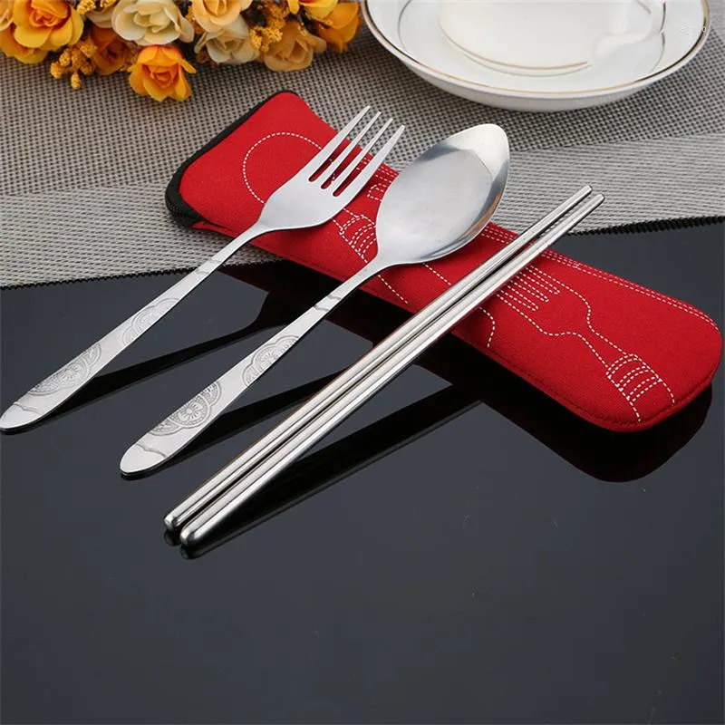 Flatvaruuppsättningar Whyou 3st Set Set rostfritt stål Chopstick Spoon Fork School Office Portable Outdoor Travel Cutery with Storage Bag Gift