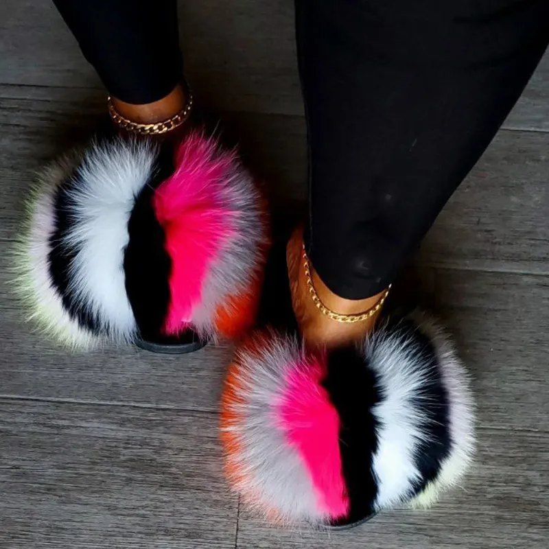 Slippers Summer Real Fur Plush Fluffy Sandals Женщины ровные скольжения натуральные домашние шлепанцы самки большой размер Slipper 221119