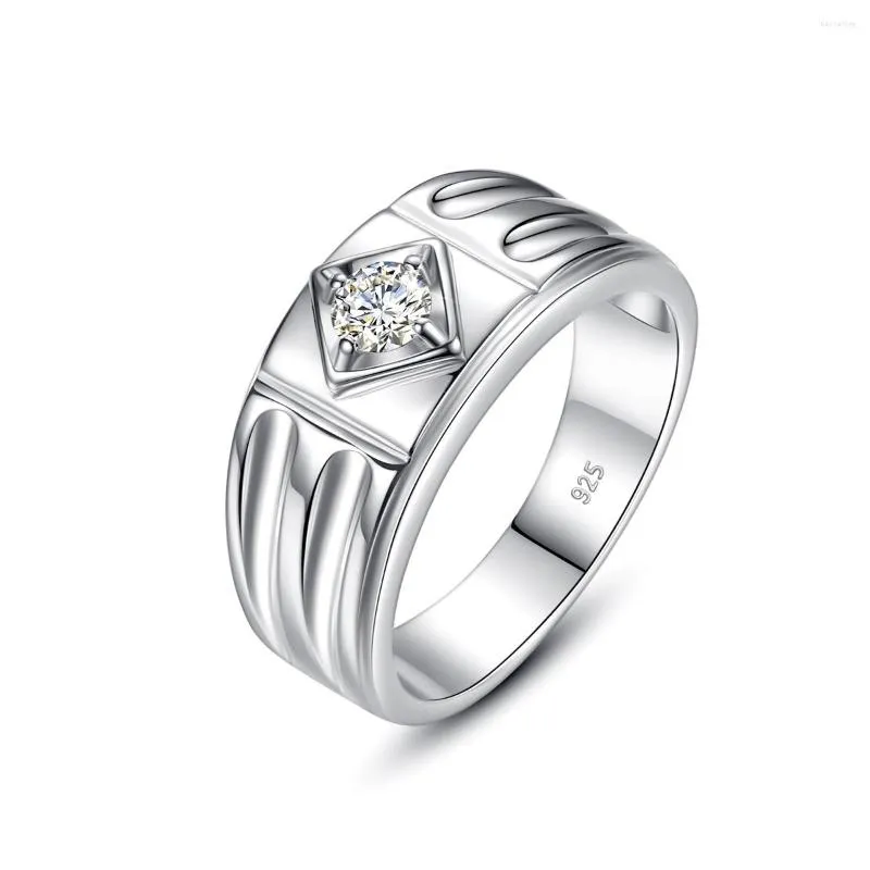 클러스터 링 4mm 0.3ct D 컬러 남성 Moissanite Ring Solid Silver 925 White Gold Plated Certified Mens Wedding
