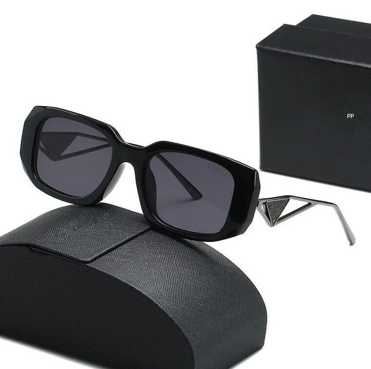 Zwart gepolariseerde zonnebril Designer Dames Heren zonnebril Nieuw merk Driving Shades Mannelijke brillen Vintage reizen Vissen Zonnebril met klein frame