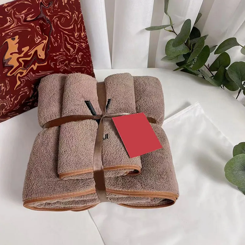 Luxuris Wash panos de toalhas de toalhas Toalhas de banheiro Conjunto de veludo coral Moda feminina toalha Homens femininos face toalhas absorventes 2211221d