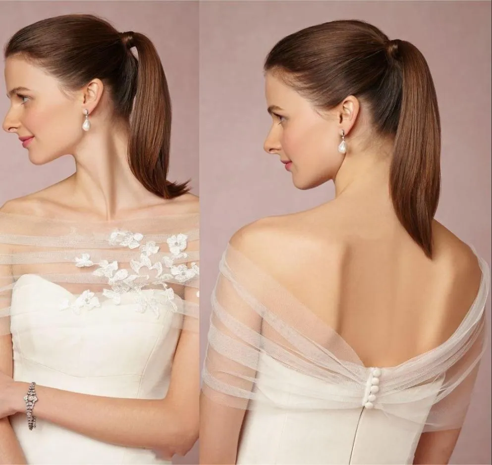 Off ￩paule sexy bon march￩ Simple Bridal Bolero Jacket Wraps White Ivory Lace Appliques Tulle Illusion Bouton arri￨re Formal Bridal Wrap8289217