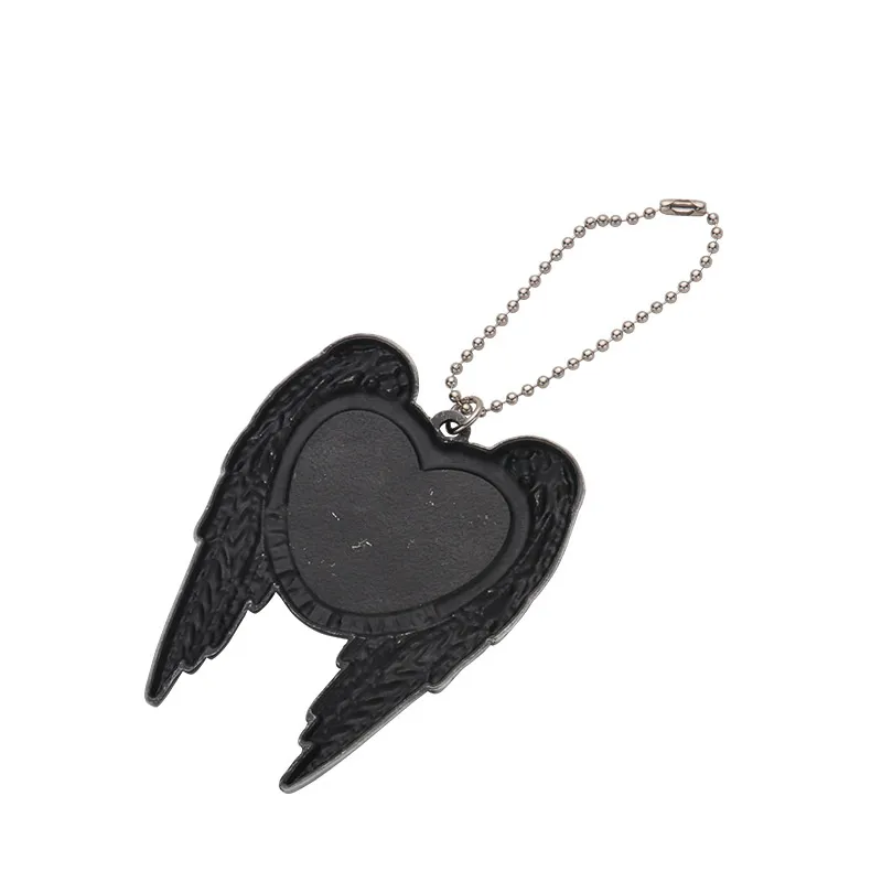 Sublimation Car Charm Pendants Party Favor Valentine`s Day Ornament Heart in Hands Blanks for Heat Press