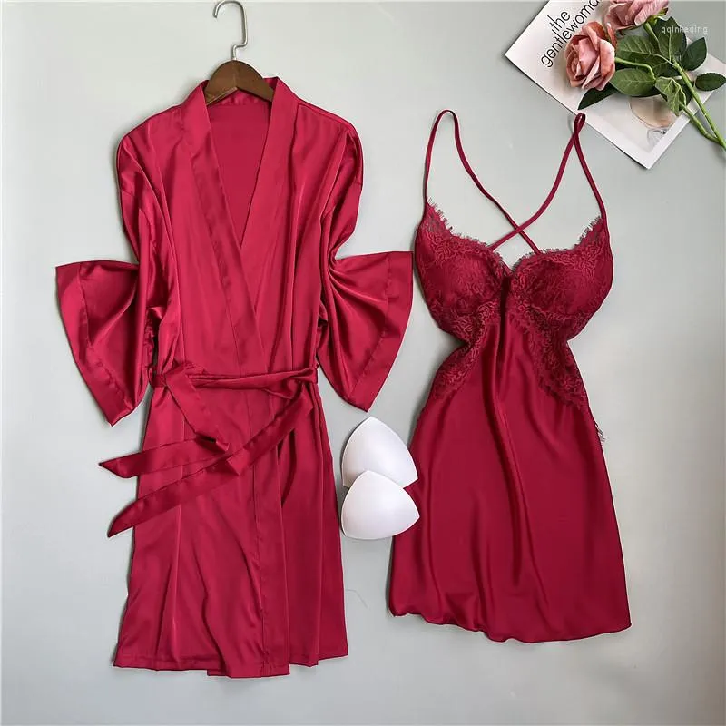 Vêtements de nuit pour femmes Peignoir en fausse soie Femmes Kimono Robe Sexy avec dentelle 2 pièces Robe Ensembles Perspective Lingerie intime Vêtements de nuit