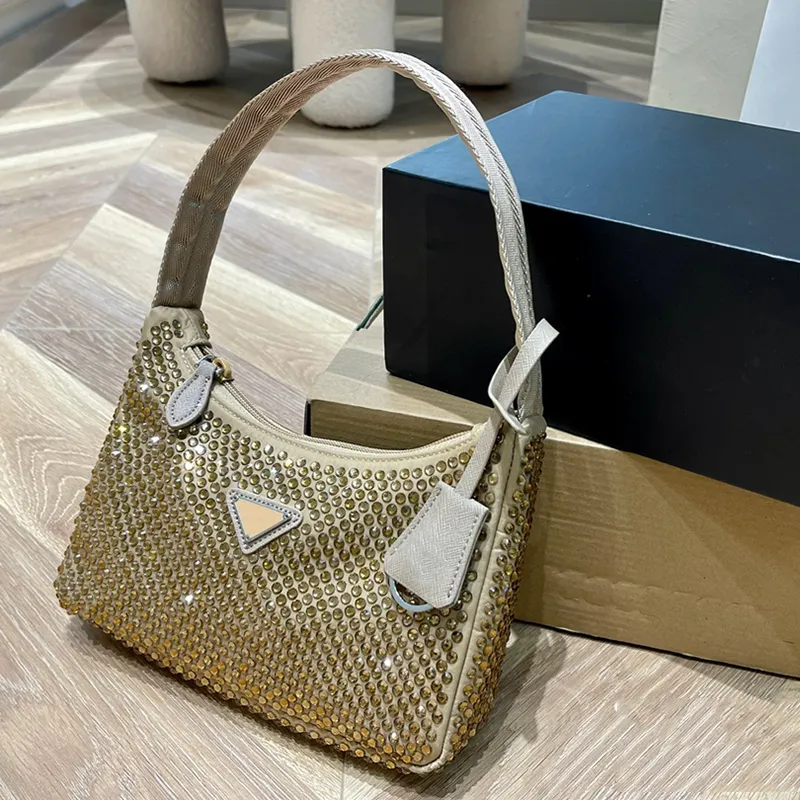 Дизайнерские бродяги женские нейлоновые сумки подмышечные сумки с блестящими бриллиантами Luxurys Designers Single Shoulder Handbag Party Tote With Box 227Z