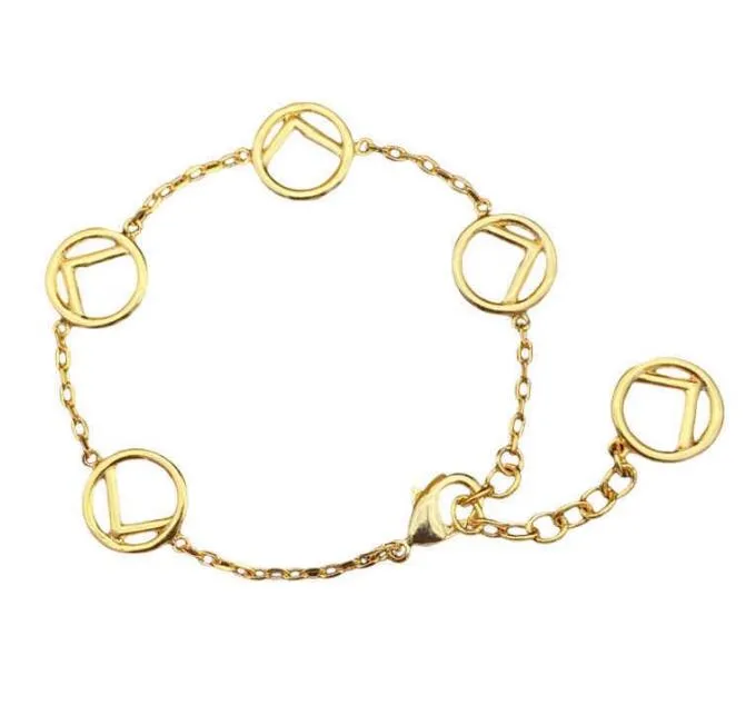 Роскошные дизайнерские браслетные браслеты классические женские браслеты, чтобы придать любовнику очаровательный и темперамент бутик -ювелирные изделия подарки хорошо