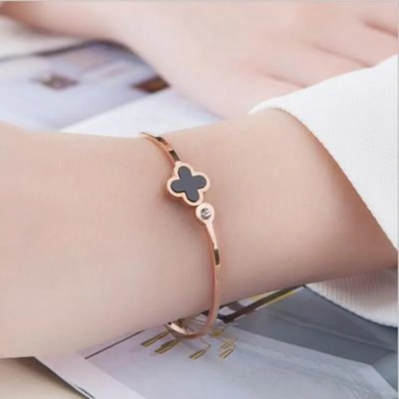 Bangle 2022 Fashion Bracelet Four-leaf Clover Rose Gold Titanium Steel Female Personality Stainless