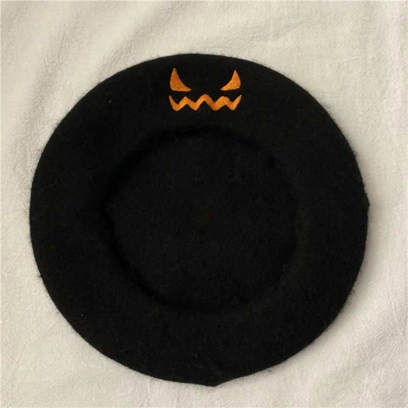 Beretten mooie schattige cartoon pure kleur pompoen cap volwassen baret Halloween voor dagelijkse slijtage