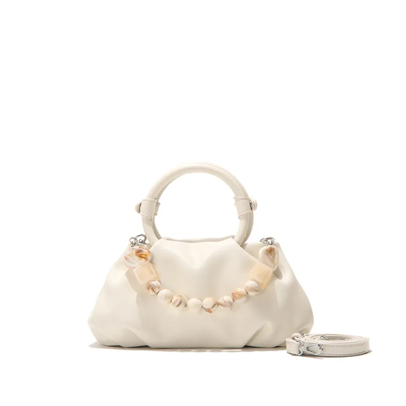 Sac pour femmes en cuir souple à aisselles de styliste en automne et en hiver, nouveaux sacs de confort blancs à une épaule à main avec nuages croisés