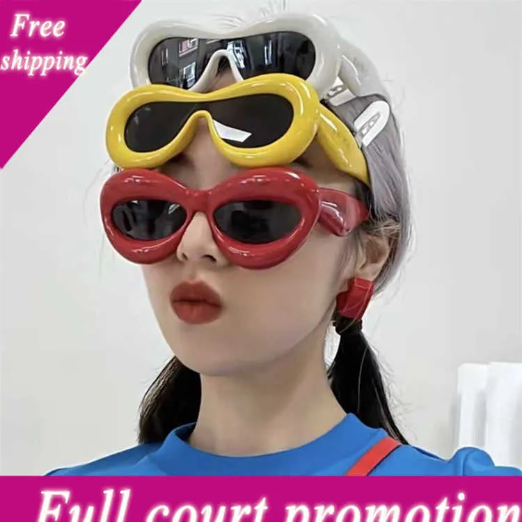 Designer Sunglasses l Luoyijia Lip Plate Individuality Network Red Ins Same Lw40097282P