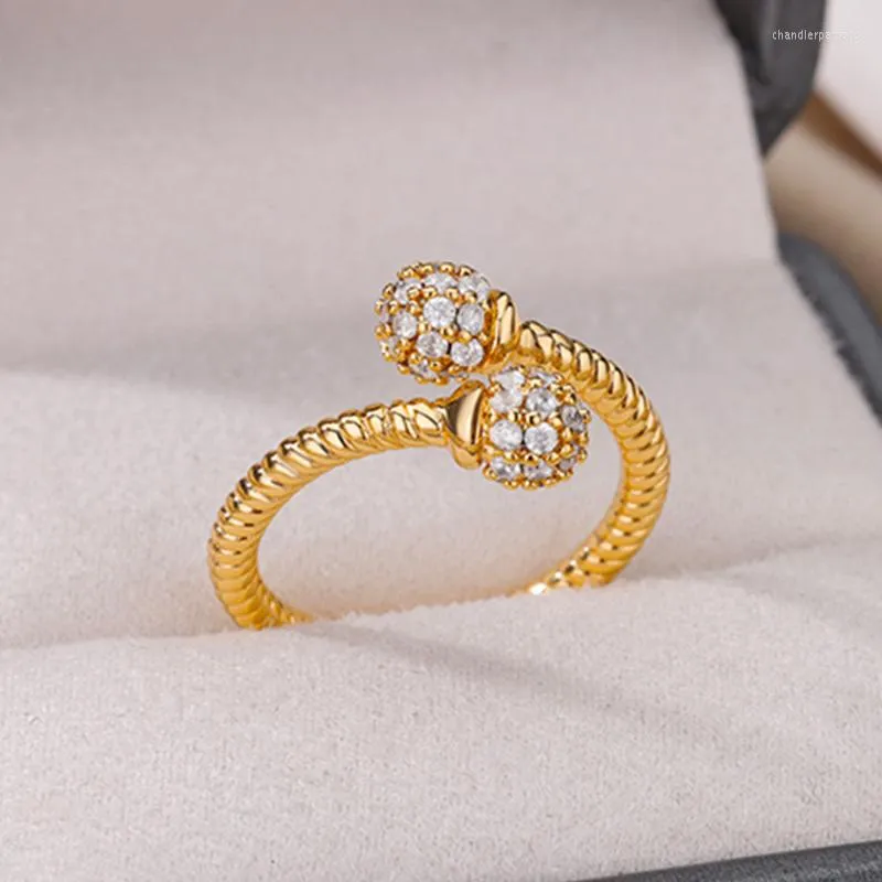 Bola de zircão de anéis de cluster Twited abrindo para homens homens de aço inoxidável casal de casas de luxo de luxo Dubai Jóias de jóias