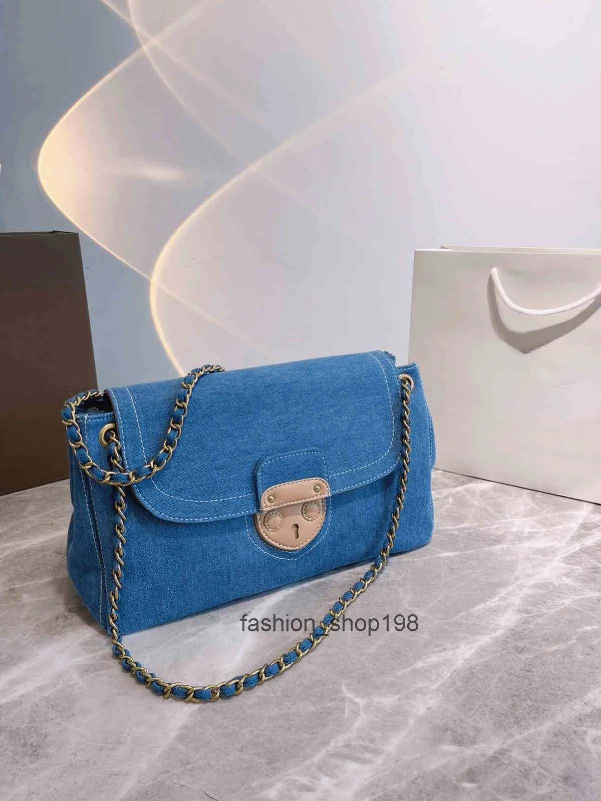 أكياس الكتف النساء الإبطين اللسان Messenger العلامة التجارية Denim Hobo Handbag Designer Tote Prests Prests for Lady 2023