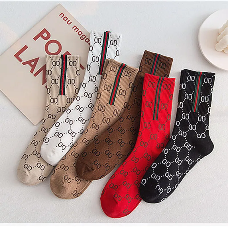 chaussette designer chaussettes coureurs hommes femmes luxe sports hiver maille lettre chaussette imprimée broderie coton sport basket-ball printemps été rayures classiques longues chaussettes