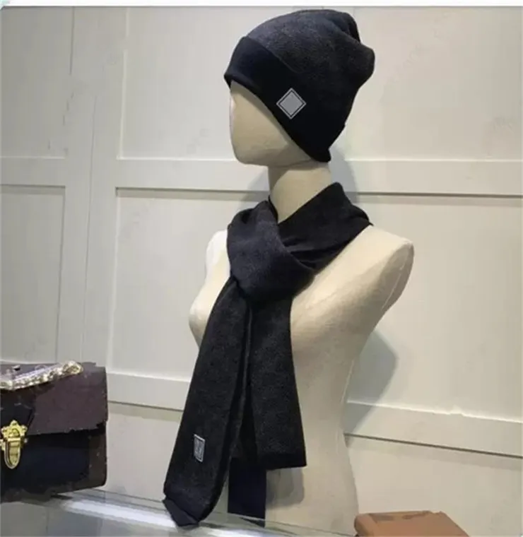 Ensemble de bonnets pour hommes, écharpes, chapeau, écharpe, Design de mode, lettres brodées, pour hommes et W