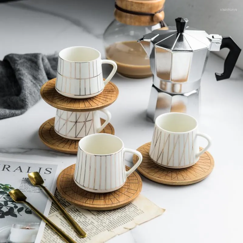 Kubki Kreatywna ceramiczna kubek do kawy Linia Striped Striped Control z bambusowym spodkiem nordyckim mini skoncentrowana łyżka