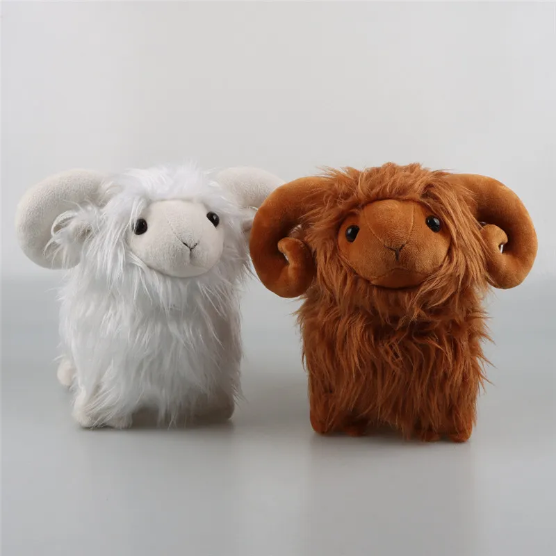 Kawaii Highland Woolly Ram ovelha para luxuos