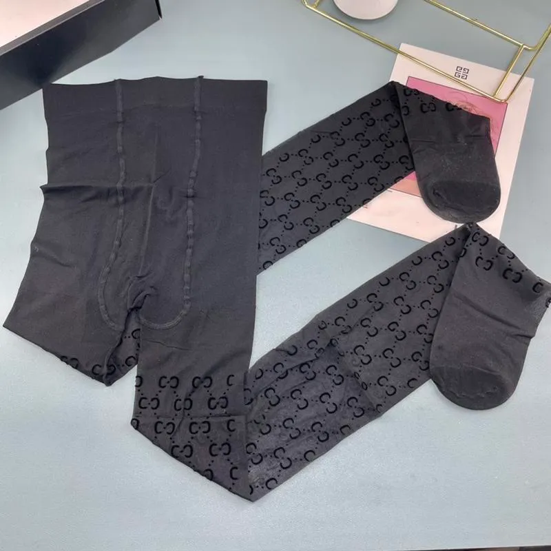 Textil l￥nga strumpor hela bokstaven tryck kvinnliga tights m￤rke elastiska strumpor parti sexiga transparenta flickor leggings