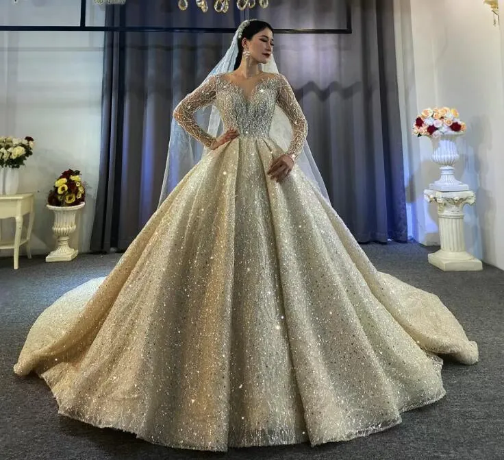 2023 luxe robe de bal robes de mariée en dentelle perlée paillettes robe de mariée, plus la taille à manches longues Sprakling robes de mariée arabe Dubaï