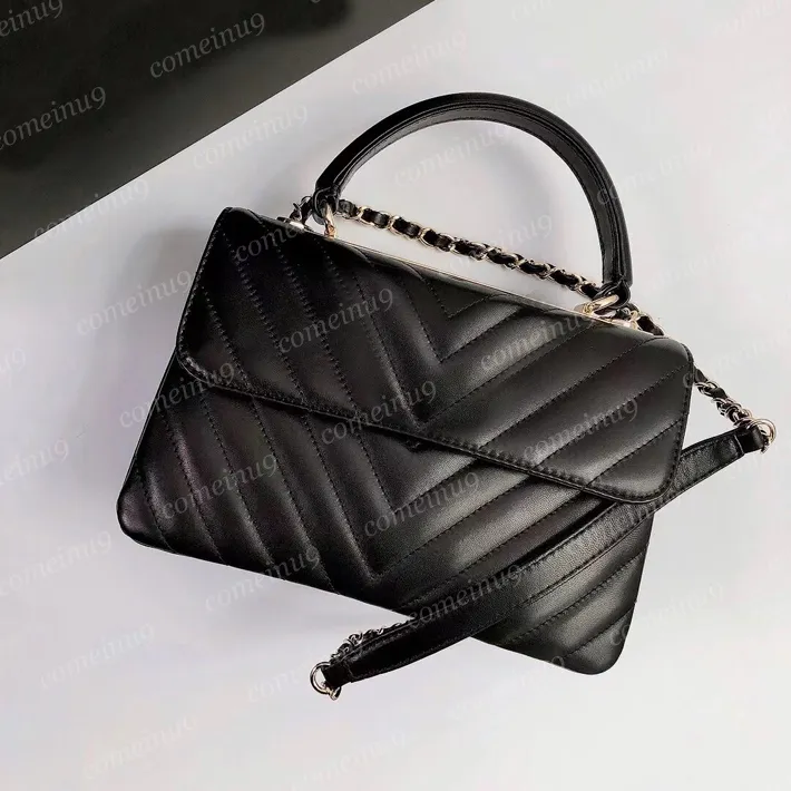 Utmärkt kvalitet Medium Chevron Trendy Flap Bag Black 25cm Women's Mirror Lambskin Guldmetallhandtag Handväska Verkliga läder quiltade kedjor axelväskor med ruta 12A